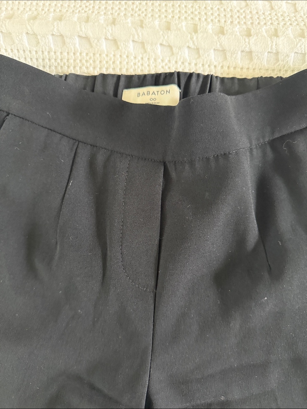 Babaton Black Tailored Pleated Women's pants